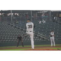 Kansas City Monarchs' Collin Wiles on the mound